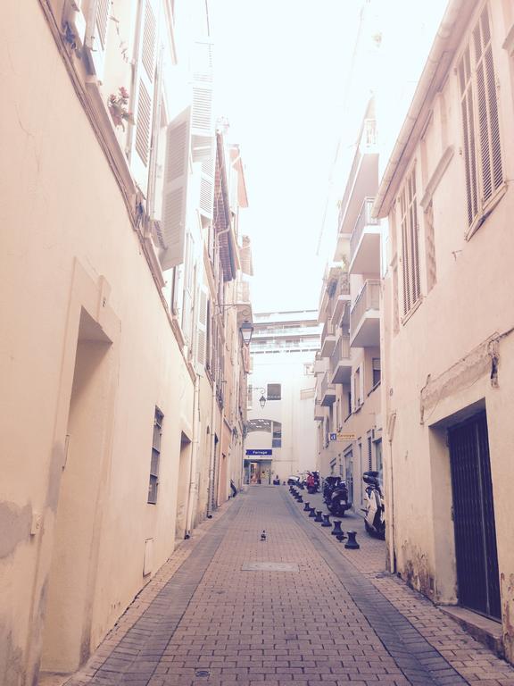 Petit Nid Douillet Apartamento Cannes Exterior foto